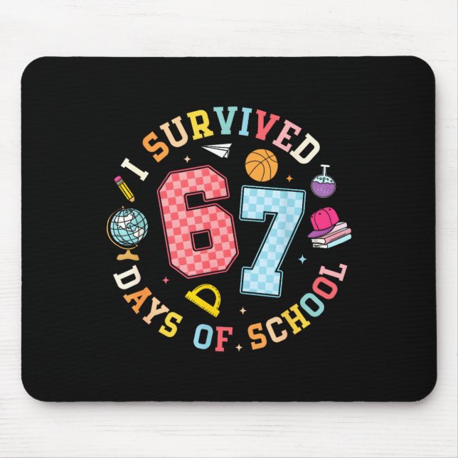 I Survived 67 Days Of School Funny Meme Teacher St Musmatta (Framsidan)