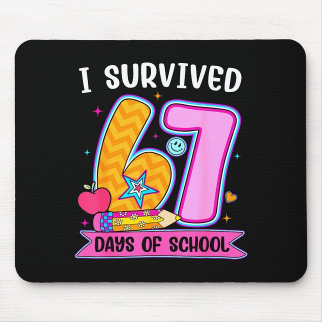 I Survived 67 Days Of School Funny Meme Teacher St Musmatta (Framsidan)