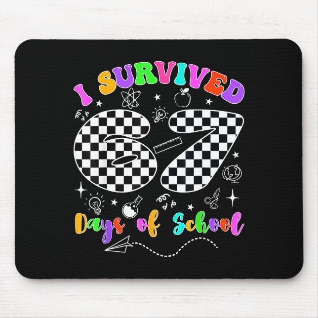 I Survived 67 Days Of School Funny Meme Teacher St Musmatta (Framsidan)