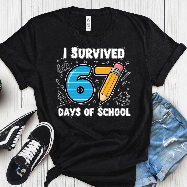 I Survived 67 Days of School – Funny School Meme T T Shirt (Skapare uppladdad)