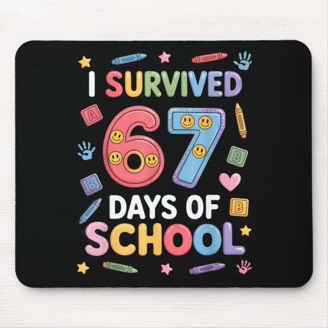 I Survived 67 Days Of School - Funny Teachers Stud Musmatta (Framsidan)