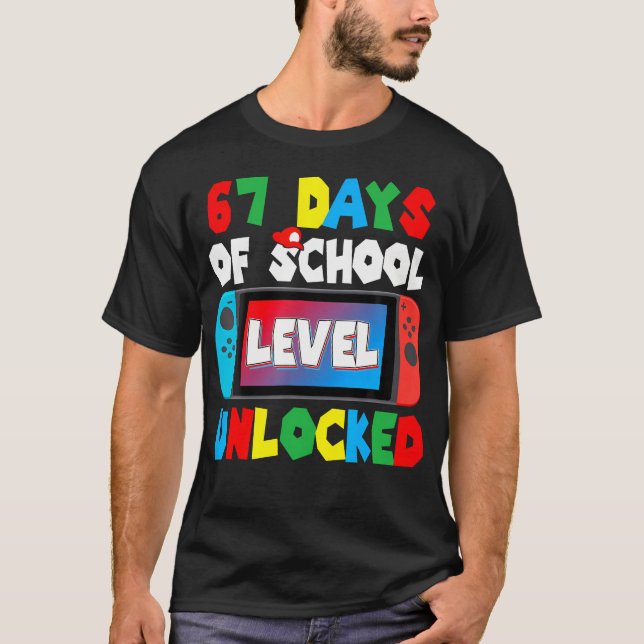 I Survived 67 Days Of School Gamer 67 Days Student T Shirt (Framsida)