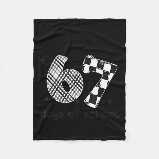 I Survived 67 Days Of School Six Seven Meme Teache Fleecefilt (Framsidan)