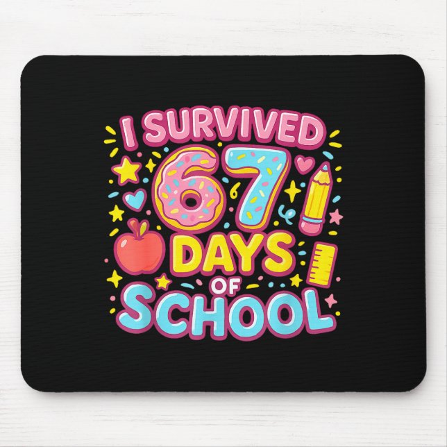 I Survived 67 Days Of School Teachers Students  Musmatta (Framsidan)