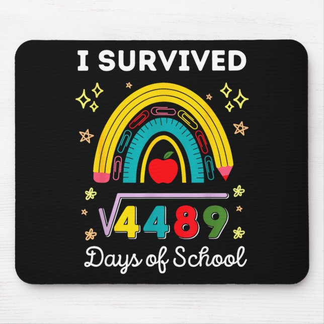 I Survived 67 Days Of School Teachers Students Six Musmatta (Framsidan)
