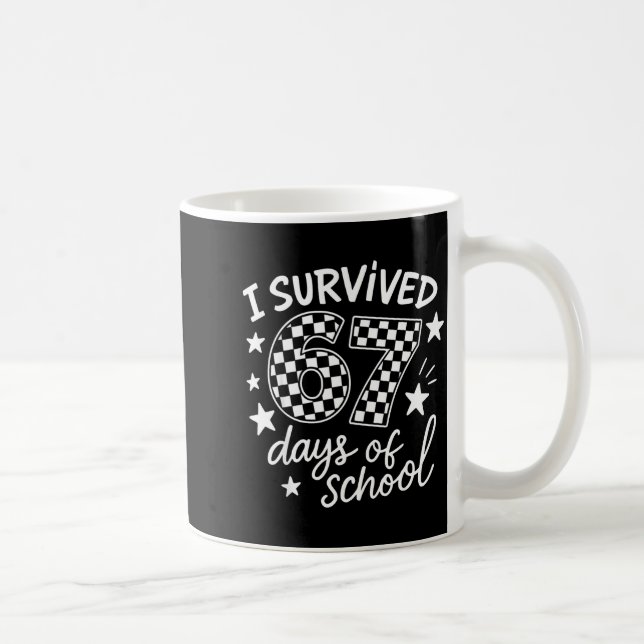 I Survived 67 Six Seven Days Of School Checkered B Kaffemugg (Höger)