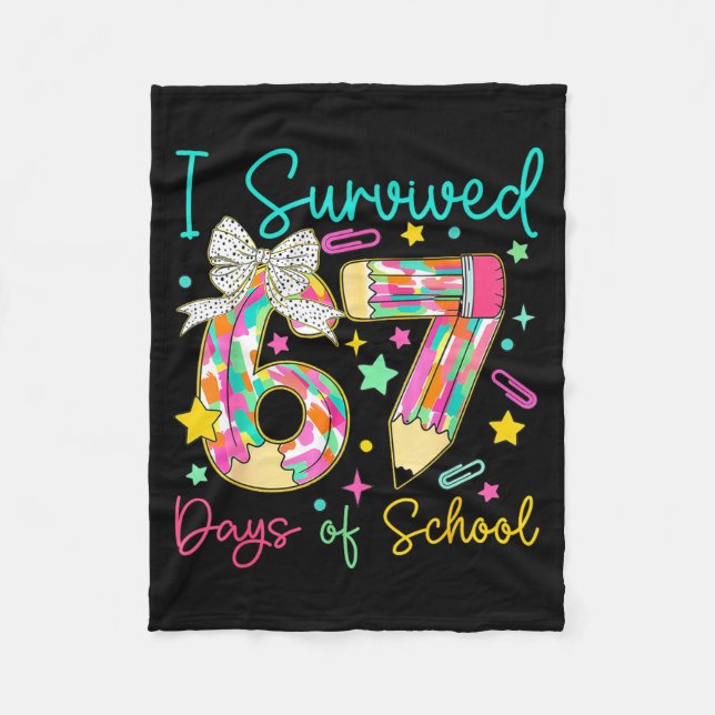 I Survived 67 Six Seven Days Of School Meme Teache Fleecefilt (Framsidan)