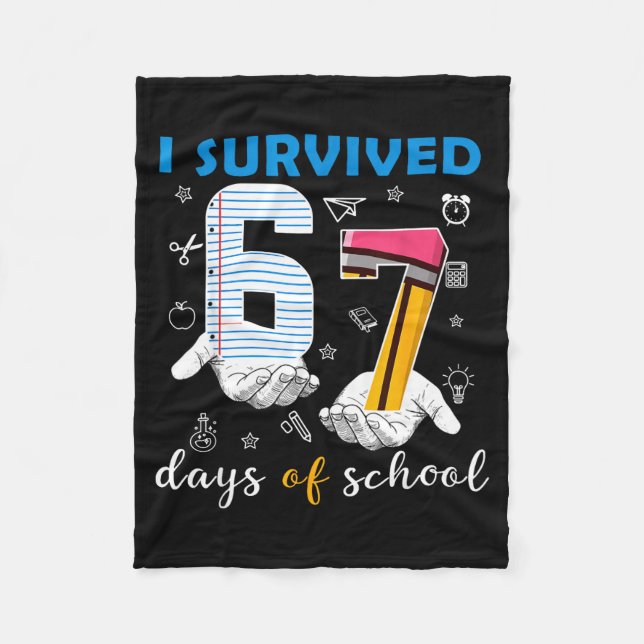 I Survived 67 Six Seven Days Of School Teacher Han Fleecefilt (Framsidan)