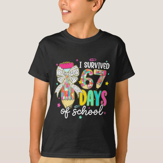 I Survived 67 Six Seven Days School Meme 100th Day T Shirt (Framsida)