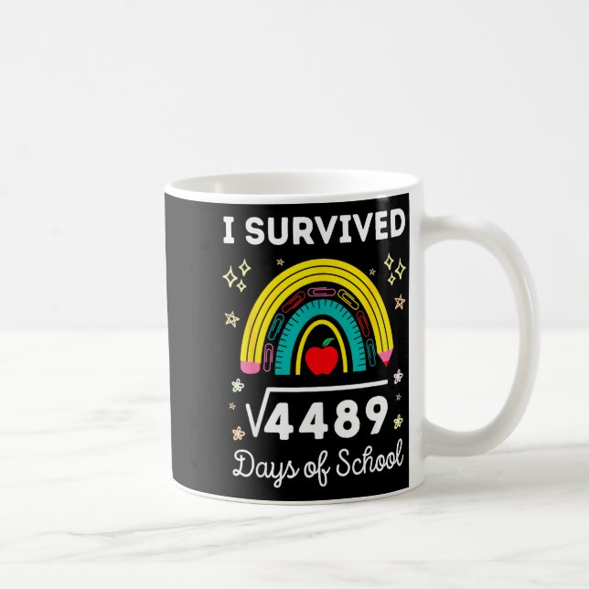 I Survived 67 Square Root Days Of School Funny Mem Kaffemugg (Höger)