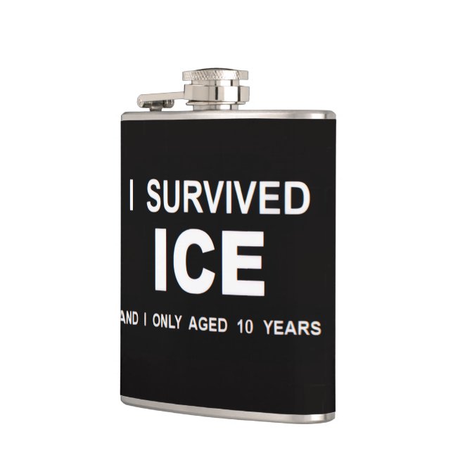I Survived ICE  Fickplunta (Vänster)