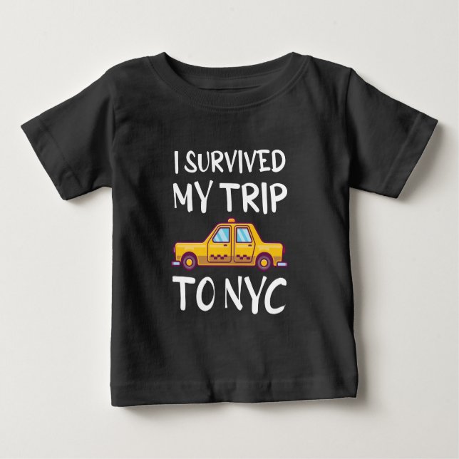 I Survived My Trip To NYC T Shirt (Framsida)