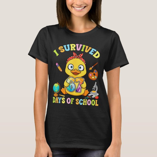 I Survived Six Seven Days Of School Cute Duck Stud T Shirt (Framsida)