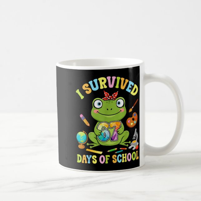 I Survived Six Seven Days Of School Cute Frog Stud Kaffemugg (Höger)