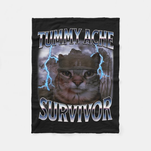 I Survived Today's Tummy Ache Funny Silly Cat Meme Fleecefilt (Framsidan)