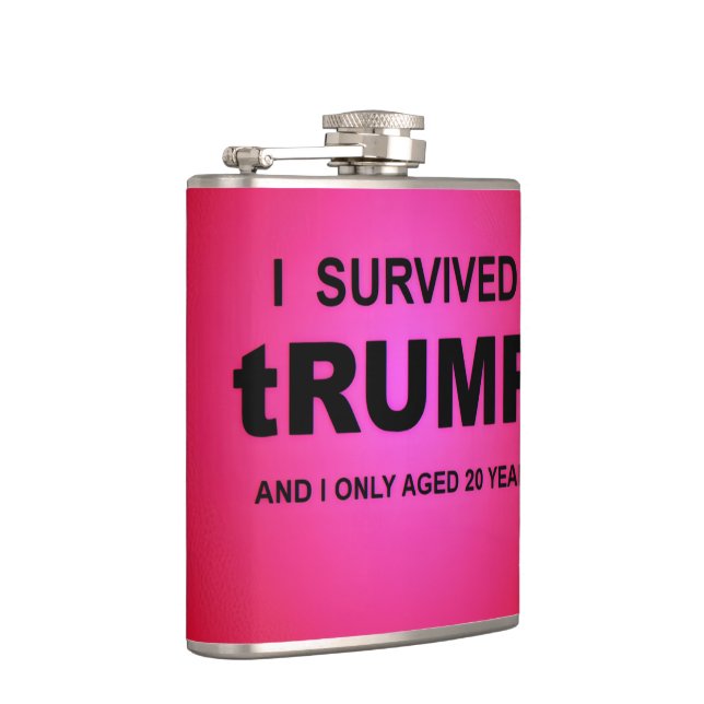 I Survived tRUMP Fickplunta (Höger)