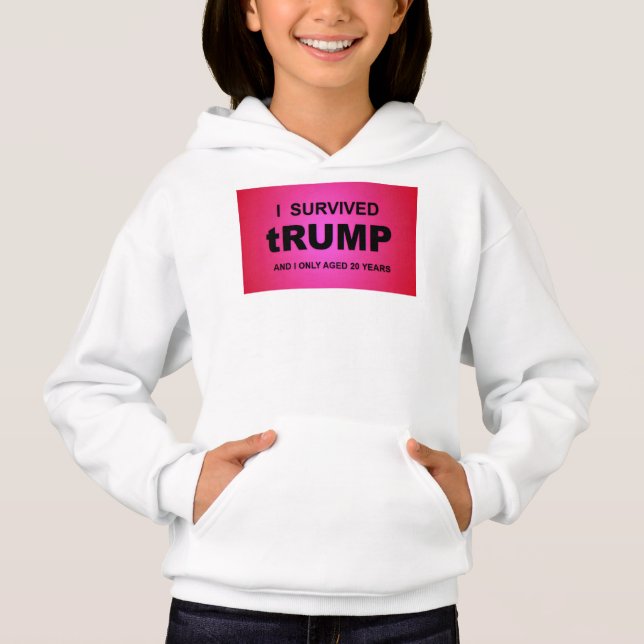 I Survived tRUMP T Shirt (Framsida)