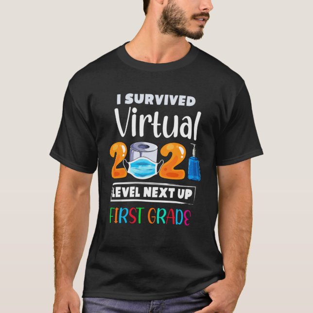 I Survived Virtual Kindergarten 2020 2021 Level Up T Shirt (Framsida)