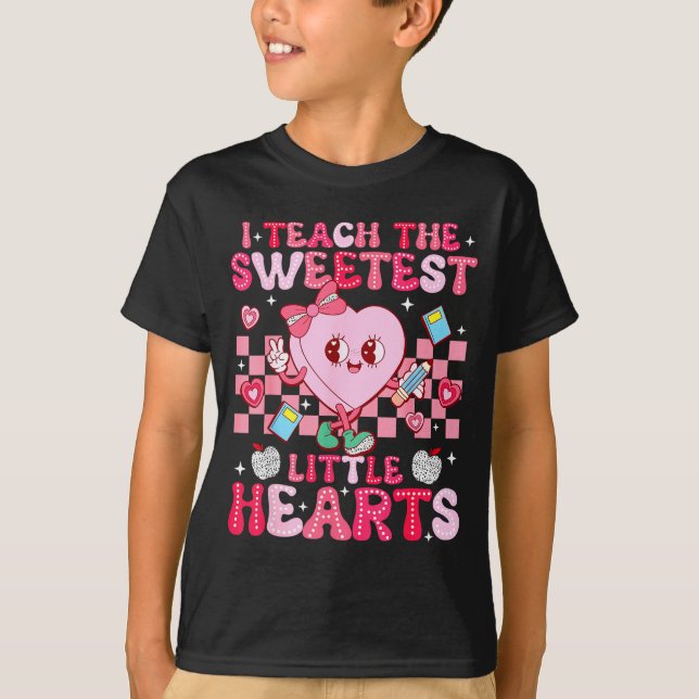 I Teach The Sweetest Little Heart Teacher Valentin T Shirt (Framsida)