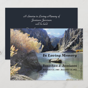 I tjänsten Loving Memory Memorial Inbjudningar