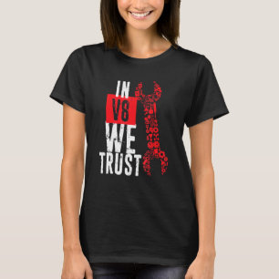 I V8 litar vi på utstressad mekanisk Pappa T Shirt