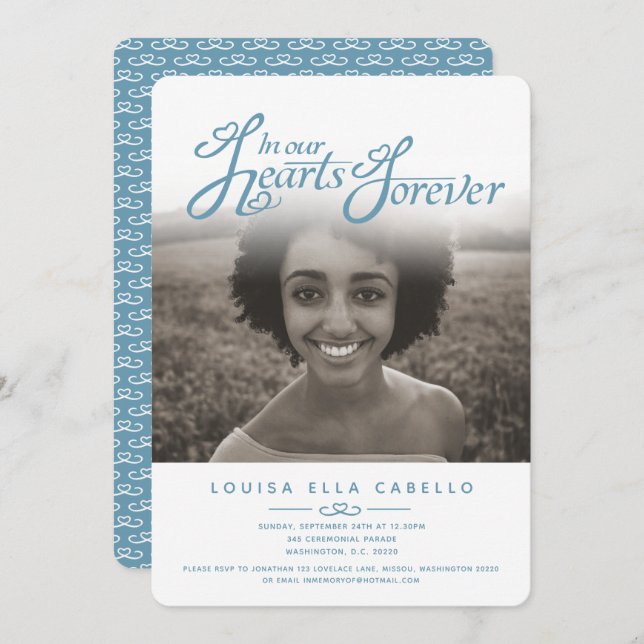 I våra hjärtan på fotobegravningen, vit blå inbjud inbjudningar (Fram/baksida)
