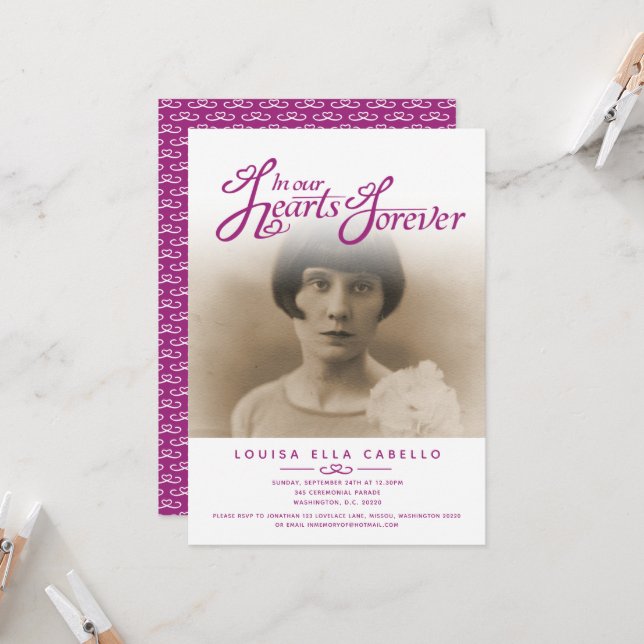 I våra hjärtan på fotobegravningen, vit mauve lila inbjudningar (Fram/Back In Situ)