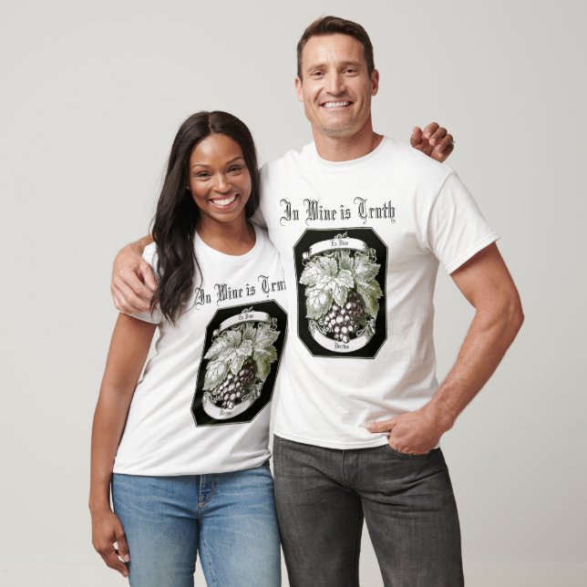 I vin är det sant.. En vino Veritas...vintage Tee (Unisex)