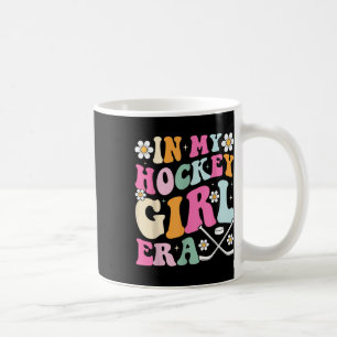 I Vintagen Groovy Hock i min Hockey Girl Era Kaffemugg