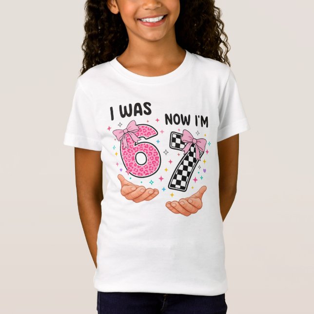 I was 6 now I'm 7 cute birthday numbers T Shirt (Framsida)
