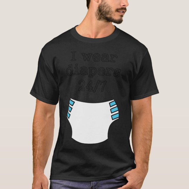 I wear diapers 247 Essential T-Shirt (Framsida)