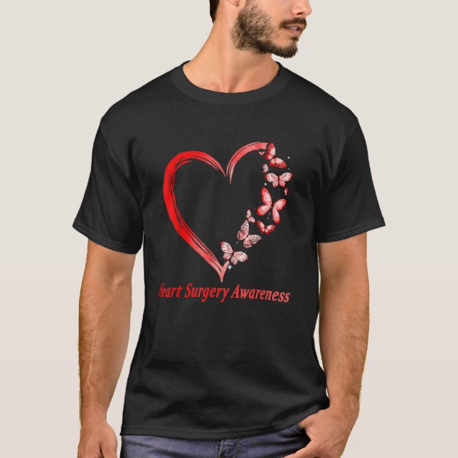 I Wear Red For Heart Surgery Awareness T Shirt (Framsida)