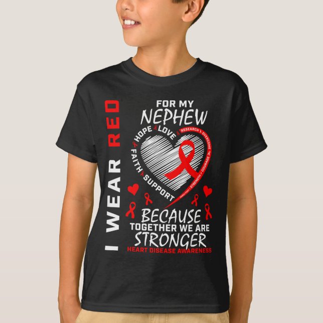 I Wear Red For My Nephew Heart Disease Awareness  T Shirt (Framsida)