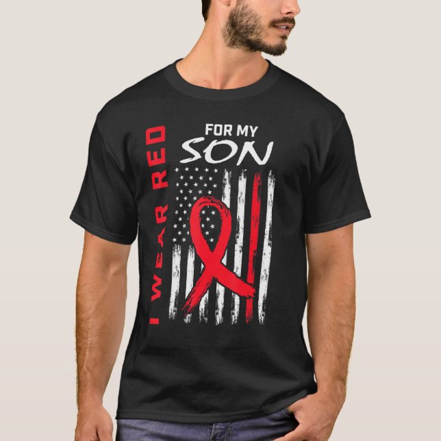 I Wear Red Son Heart Disease Awareness Flag Matchi T Shirt (Framsida)