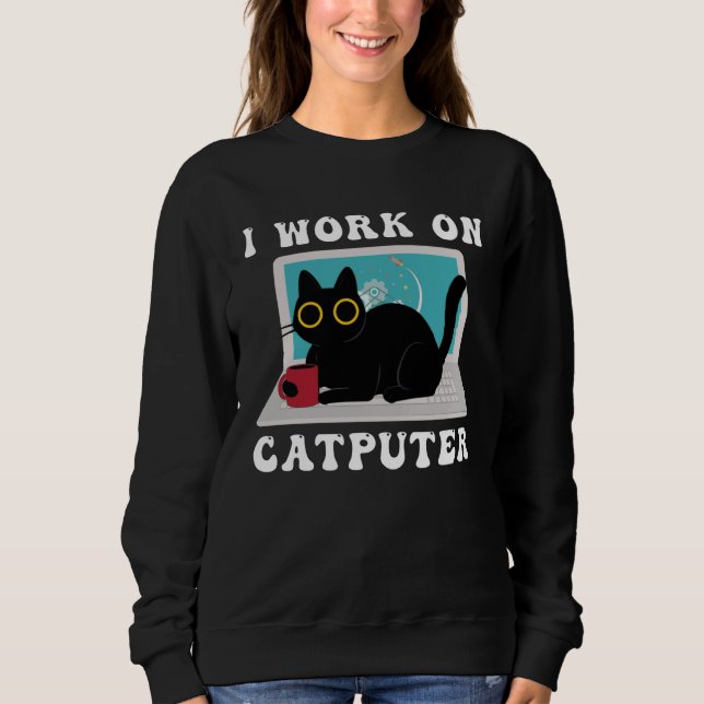 I Work On Computer Cat Quotes black Cats T Shirt (Framsida)
