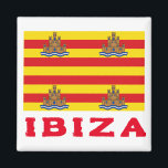 Ibiza Flagga, SPANIEN Magnet<br><div class="desc">Ibiza är välkänt för sin nattliga och elektroniska dansmusik på sommaren, som lockar många turister. klubb av bilder: Av Javitomad, HansenBCN - self-made, CC BY-SA 4.0, https://commons.wikimedia.org/w/index.php?curid=3621559</div>