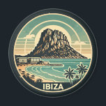 Ibiza Spain Sten, Es Vedra Travel Art Badge Magnet<br><div class="desc">Ibizas retro-vektorresedesign. Ibiza är en av Balearerna,  en skärgård i Spanien i Medelhavet.</div>