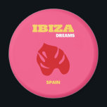 Ibiza, Travel Art, Preppy, Preppy Art, Rosa Magnet<br><div class="desc">En vacker resekonst som fångar Ibizas soliga dagar. Det är en perfekt som tillkommer ställe och skulle göra ett underbart tillskott till ditt liv,  särskilt om du är tittar för en rosa estetik.</div>