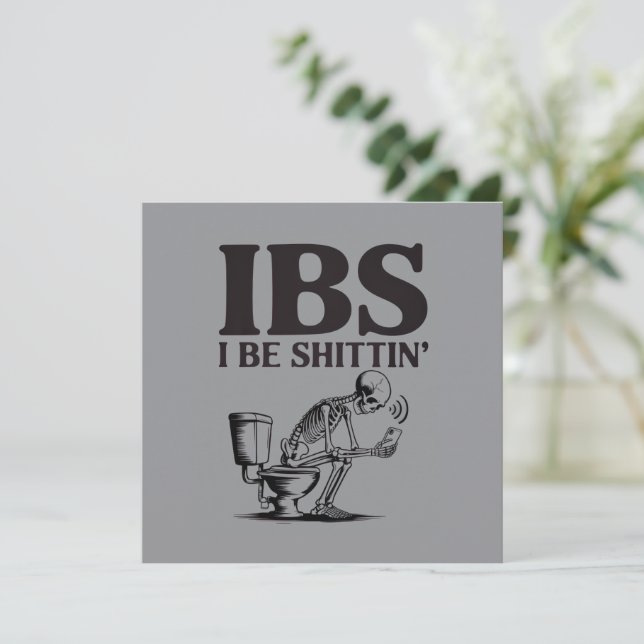 IBS: Jag skiter humoristiskt skelett Badrum  Inbjudningar (Stående Fram)
