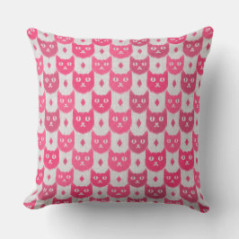 Icat ikat pink pattern kudde