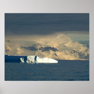 Ice Berg i början av Drake-passet... Poster