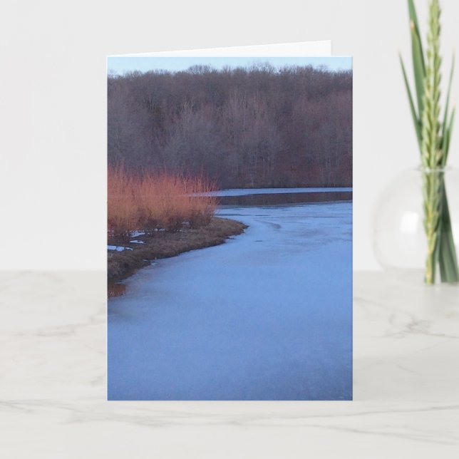 Ice Blue Pond och Red Bushs - Helgkort (Framsida)