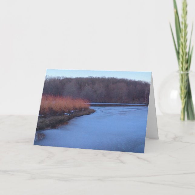 Ice Blue Pond och Red Bushs - Helgkort (Framsida)