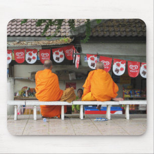 Ice Cream Break ... Buddhist Munk Thailand Musmatta