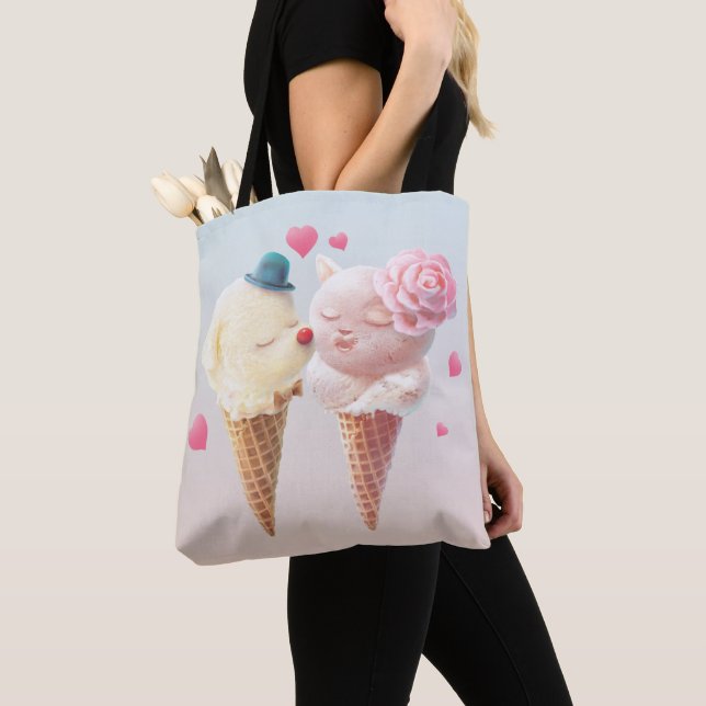 Ice Cream Couple - Kärlek vid första Slicka Tygkasse (Närbild)