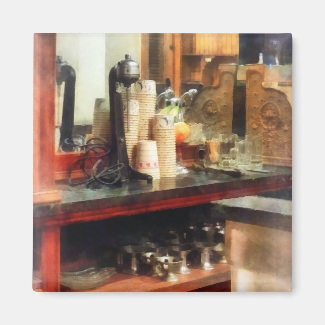 Ice Cream Parlor Magnet (Framsidan)