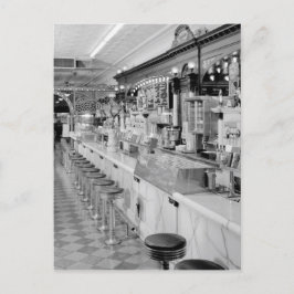 Ice Cream Parlor Vykort