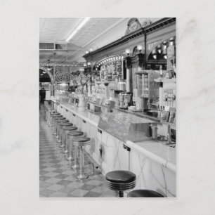 Ice Cream Parlor Vykort