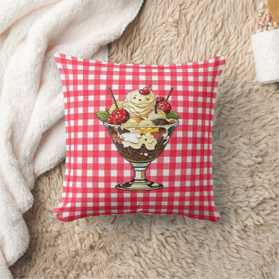 Ice Cream Sundae och Shake Red Checkered Kudde