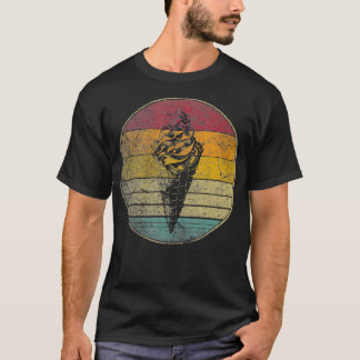 Ice Cream Treat Funny Retro Lastbil Man Shop Cone  T Shirt